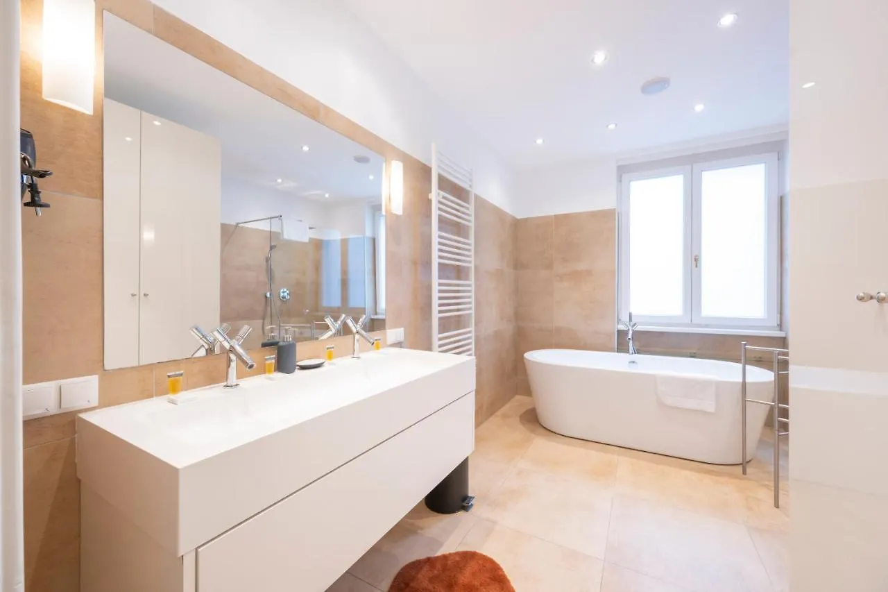 Moulin Rouge Suite Vienne