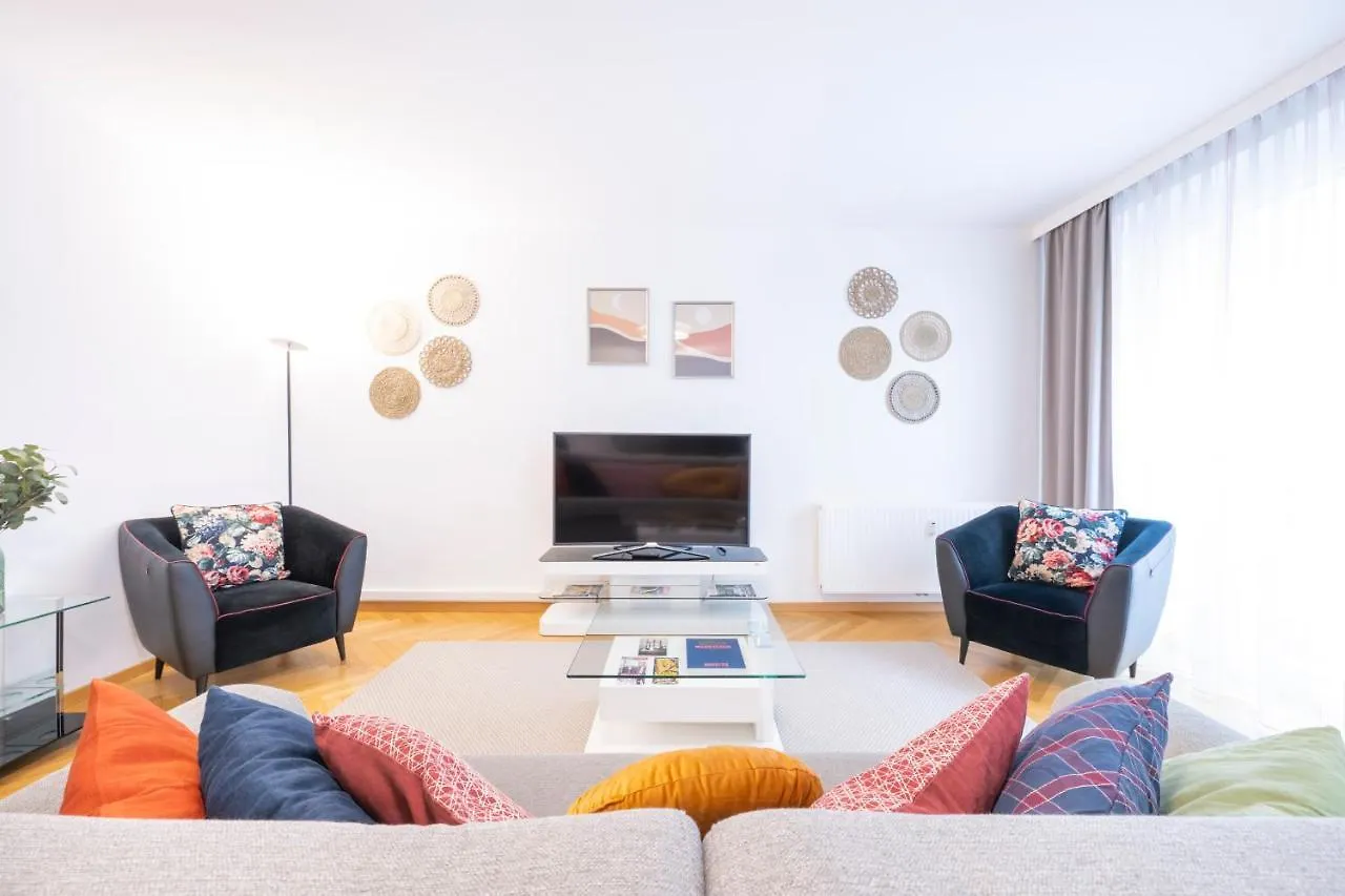 Moulin Rouge Suite Vienne Appartement
