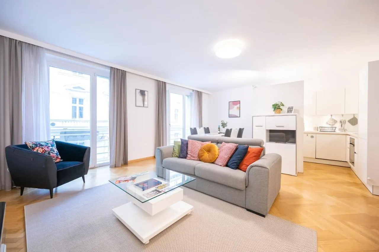 Appartement Moulin Rouge Suite Vienne Autriche